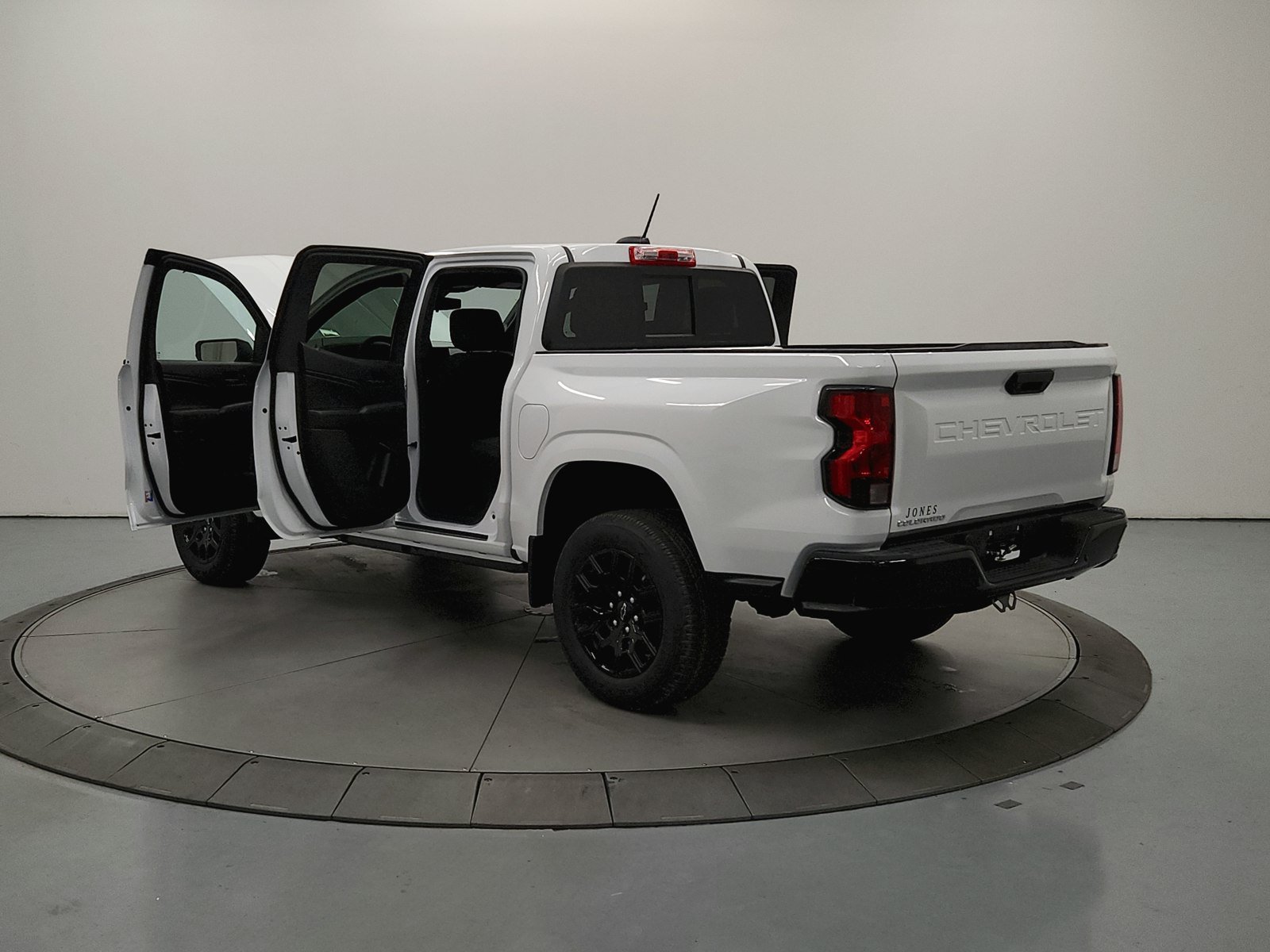 New 2026 Chevrolet Colorado W/T w/ WT Custom Package RWD image 14