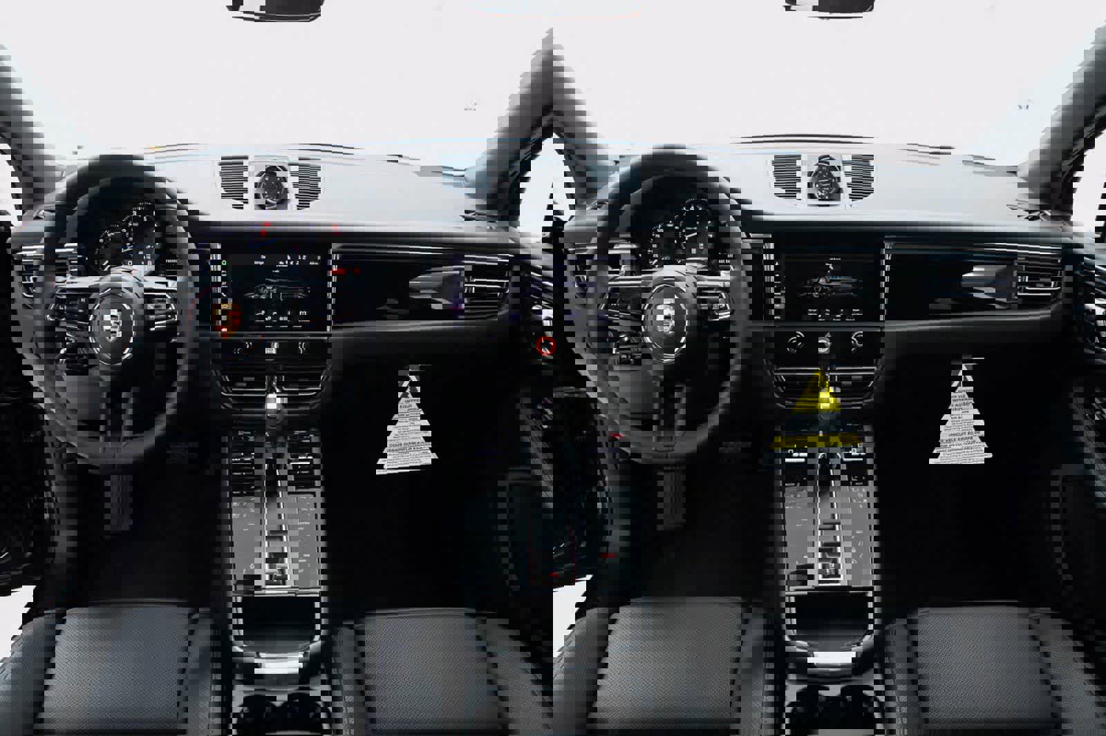 Certified 2026 Porsche Macan image 13