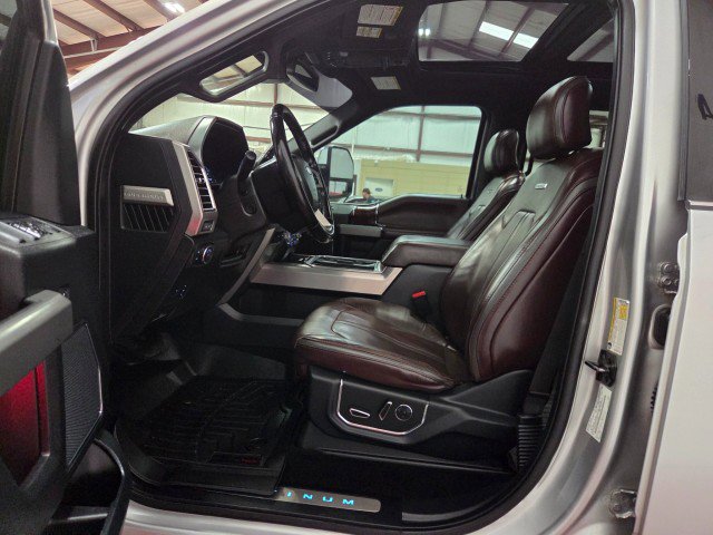 Used 2017 Ford F250 Platinum w/ Platinum Ultimate Package AWD/4WD image 6