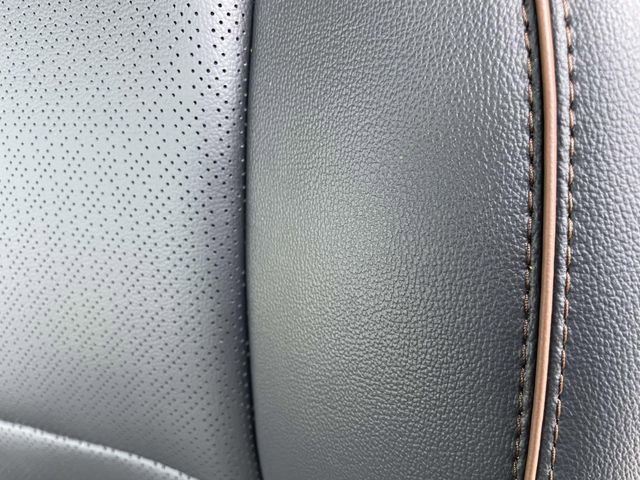 New 2026 Ford F250 Lariat w/ Black Appearance Package image 13