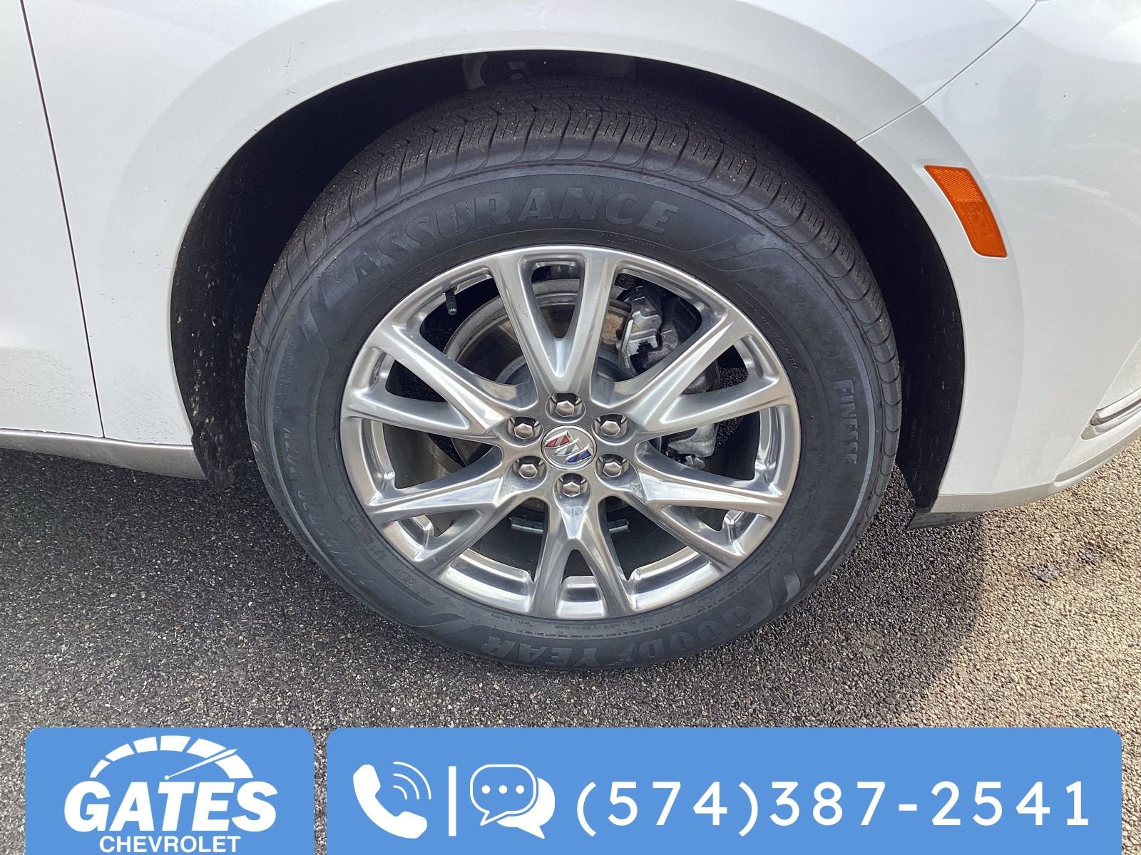 Used 2023 Buick Enclave Essence w/ Experience Buick Package image 37