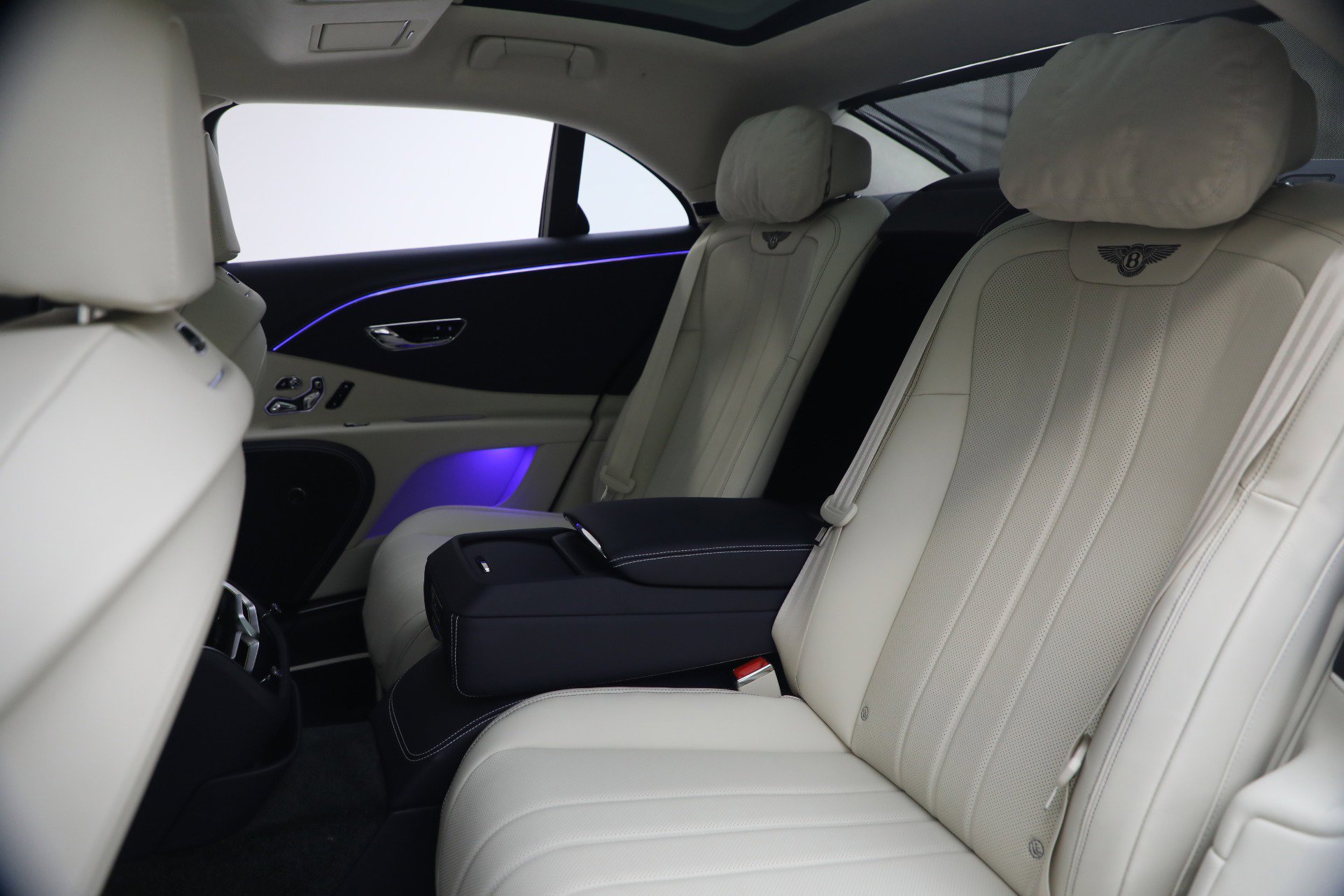New 2026 Bentley Flying Spur Plug-In Hybrid AWD/4WD image 20