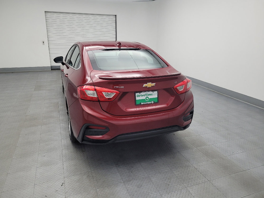Used 2017 Chevrolet Cruze LT w/ Convenience Package image 6