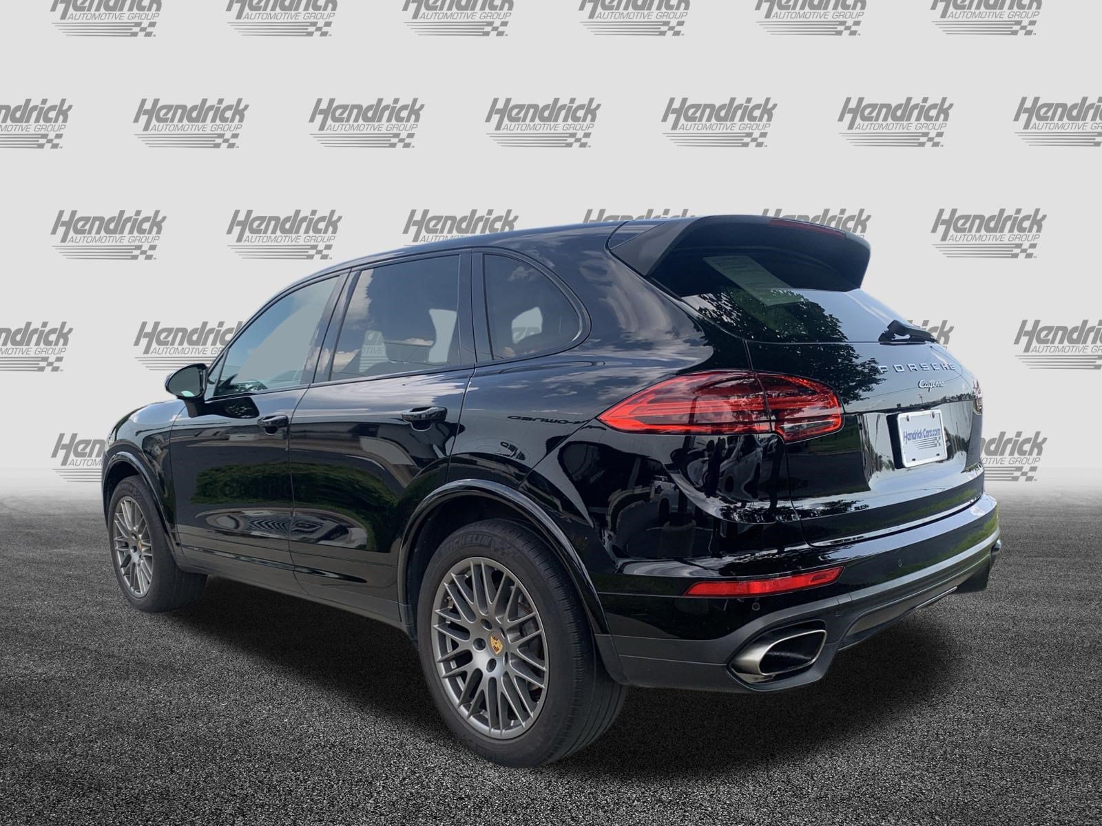 Used 2018 Porsche Cayenne Platinum Edition AWD/4WD image 8