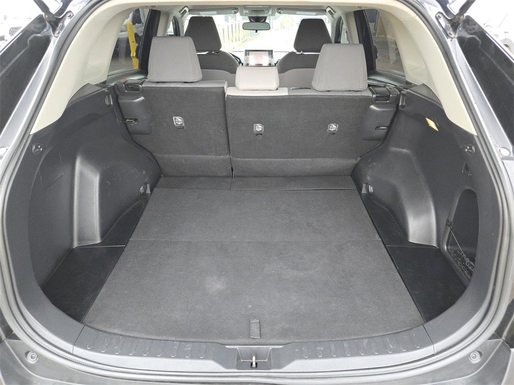 Used 2021 Toyota RAV4 Adventure image 19