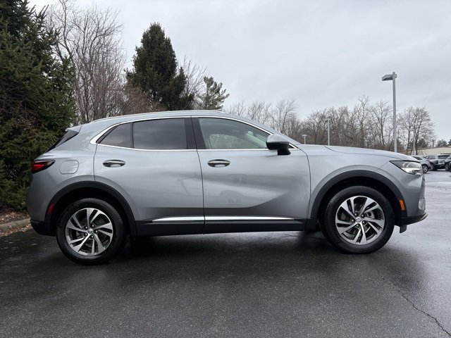 Used 2023 Buick Envision Essence image 9