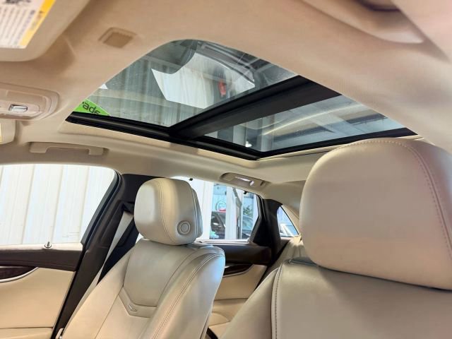 Used 2013 Cadillac XTS Premium image 11