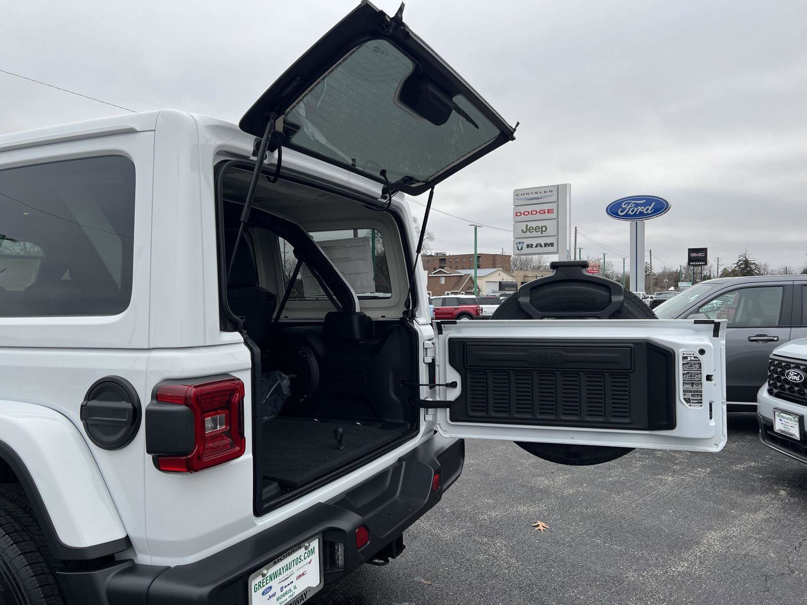 New 2026 Jeep Wrangler Sahara image 44