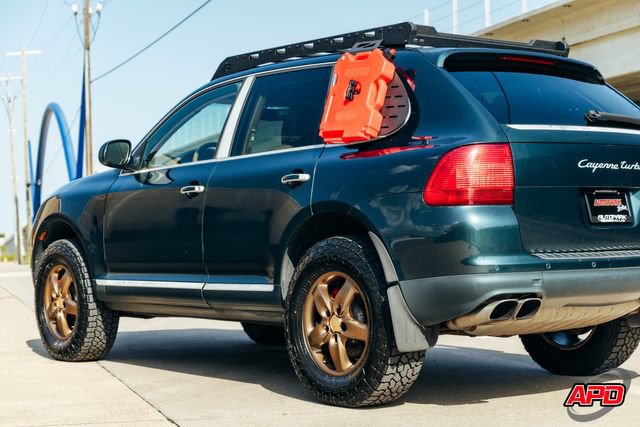 Used 2004 Porsche Cayenne Turbo AWD/4WD image 41