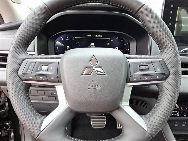 New 2025 Mitsubishi Outlander SEL image 9