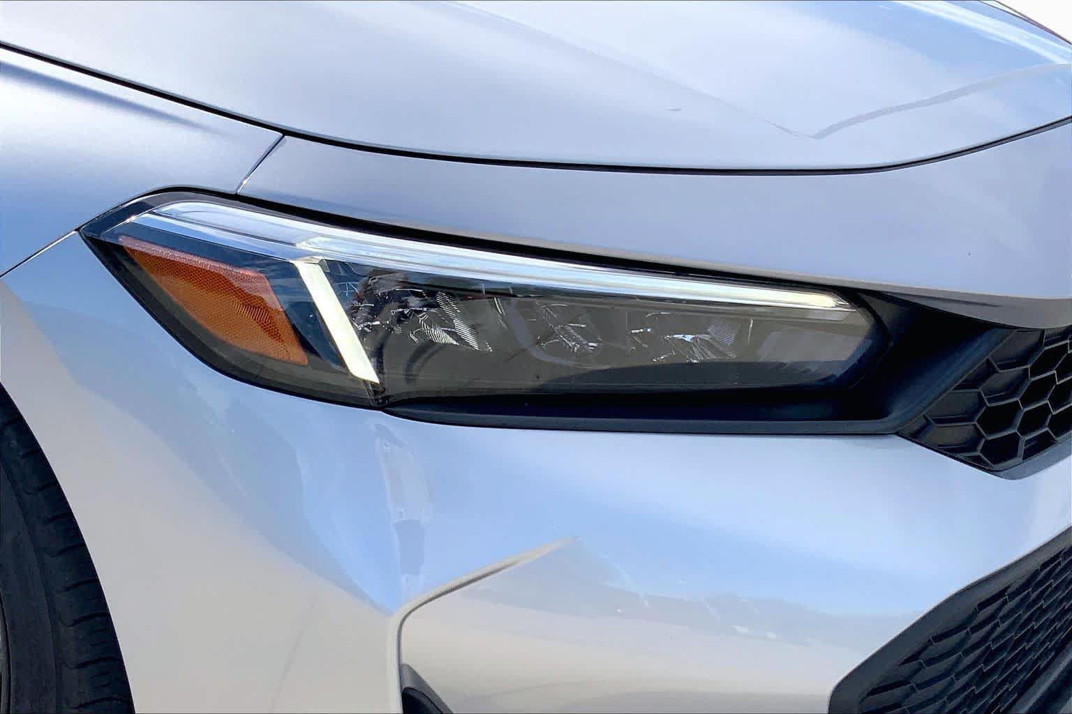 Used 2025 Honda Civic Sport image 27