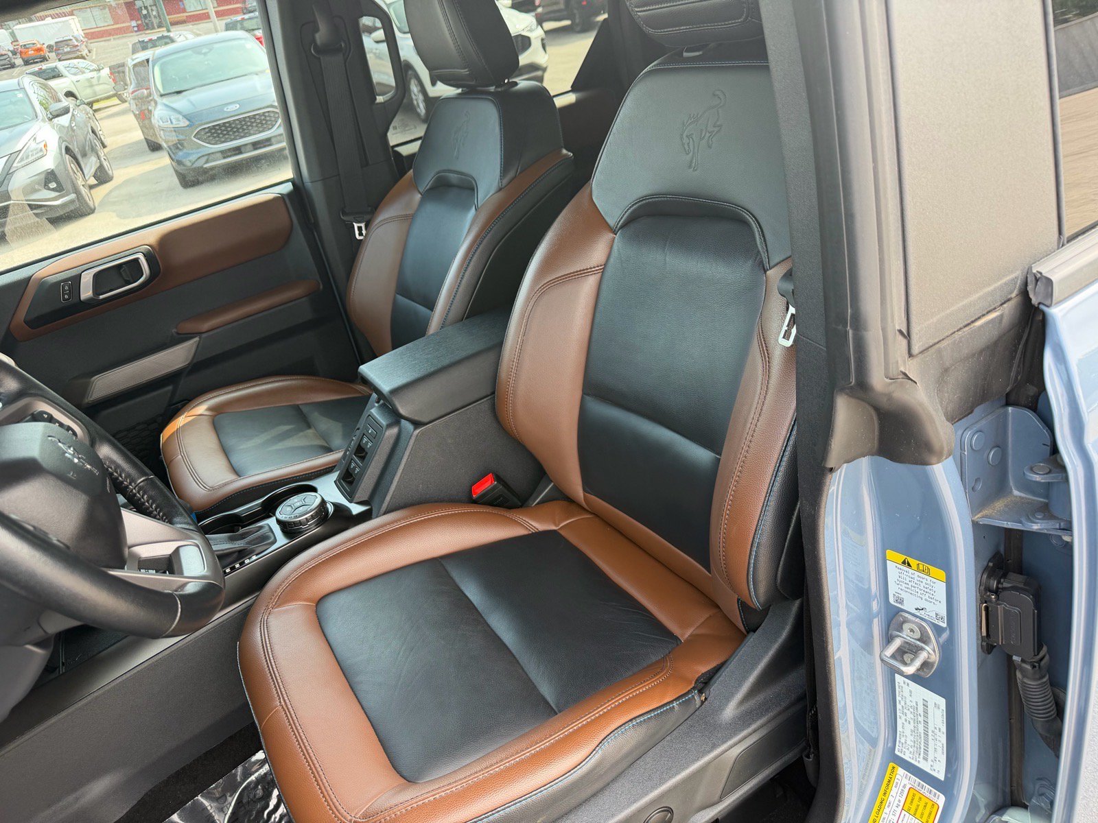 Used 2023 Ford Bronco Outer Banks AWD/4WD image 32