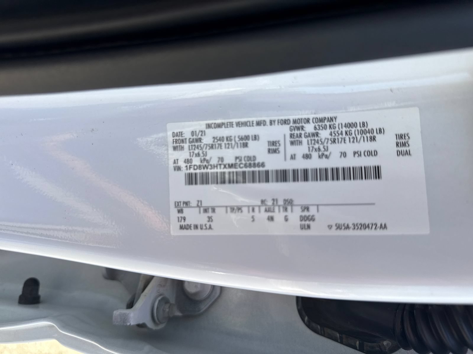 Used 2021 Ford F350 XLT w/ XLT Value Package AWD/4WD image 30