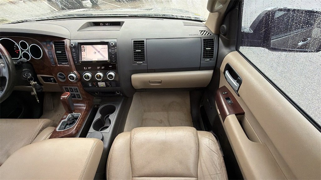 Used 2011 Toyota Sequoia Platinum image 47