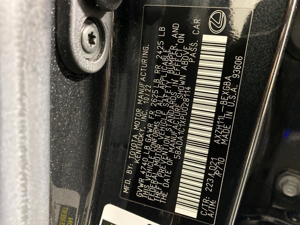 Certified 2023 Lexus ES 300h w/ Premium Package image 38