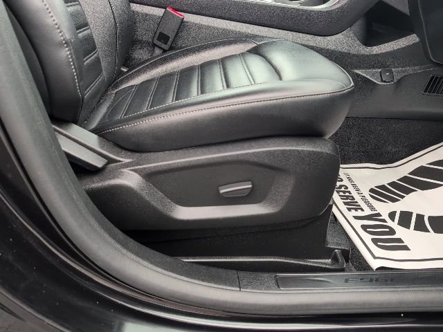 Used 2024 Ford Edge SEL w/ Convenience Package image 25