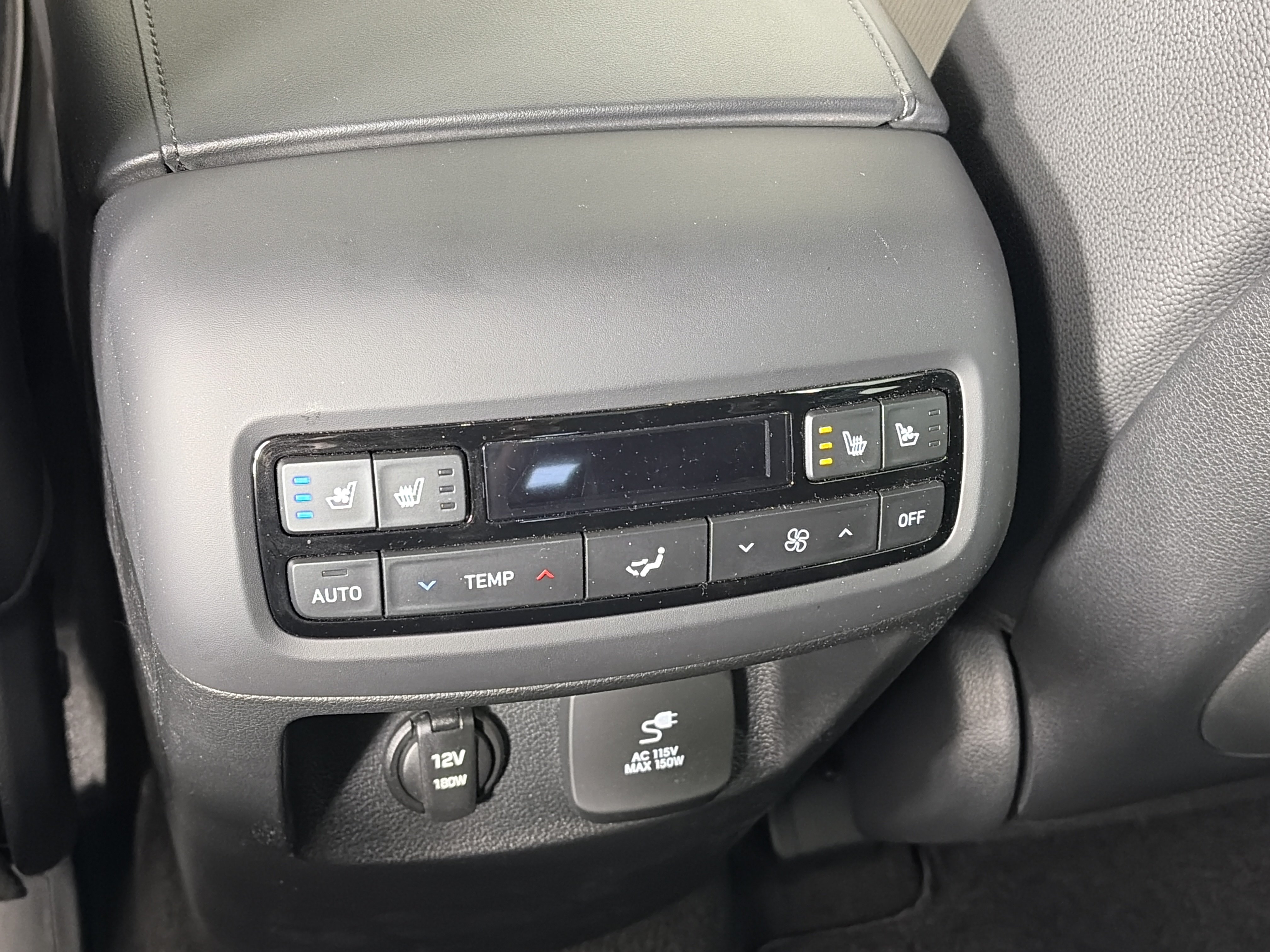 Used 2023 Hyundai Palisade Limited AWD/4WD image 18