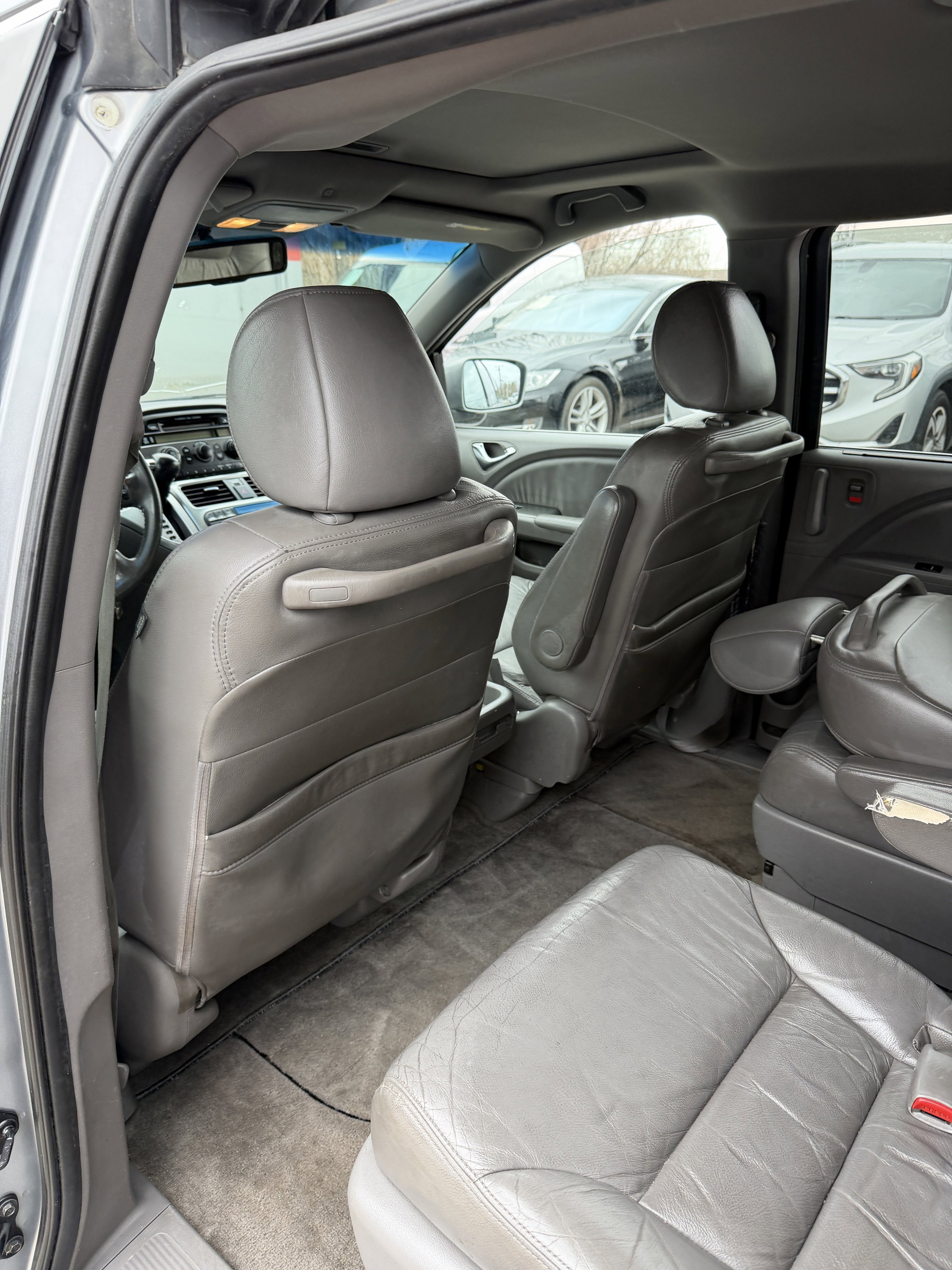 Used 2010 Honda Odyssey EX-L image 21