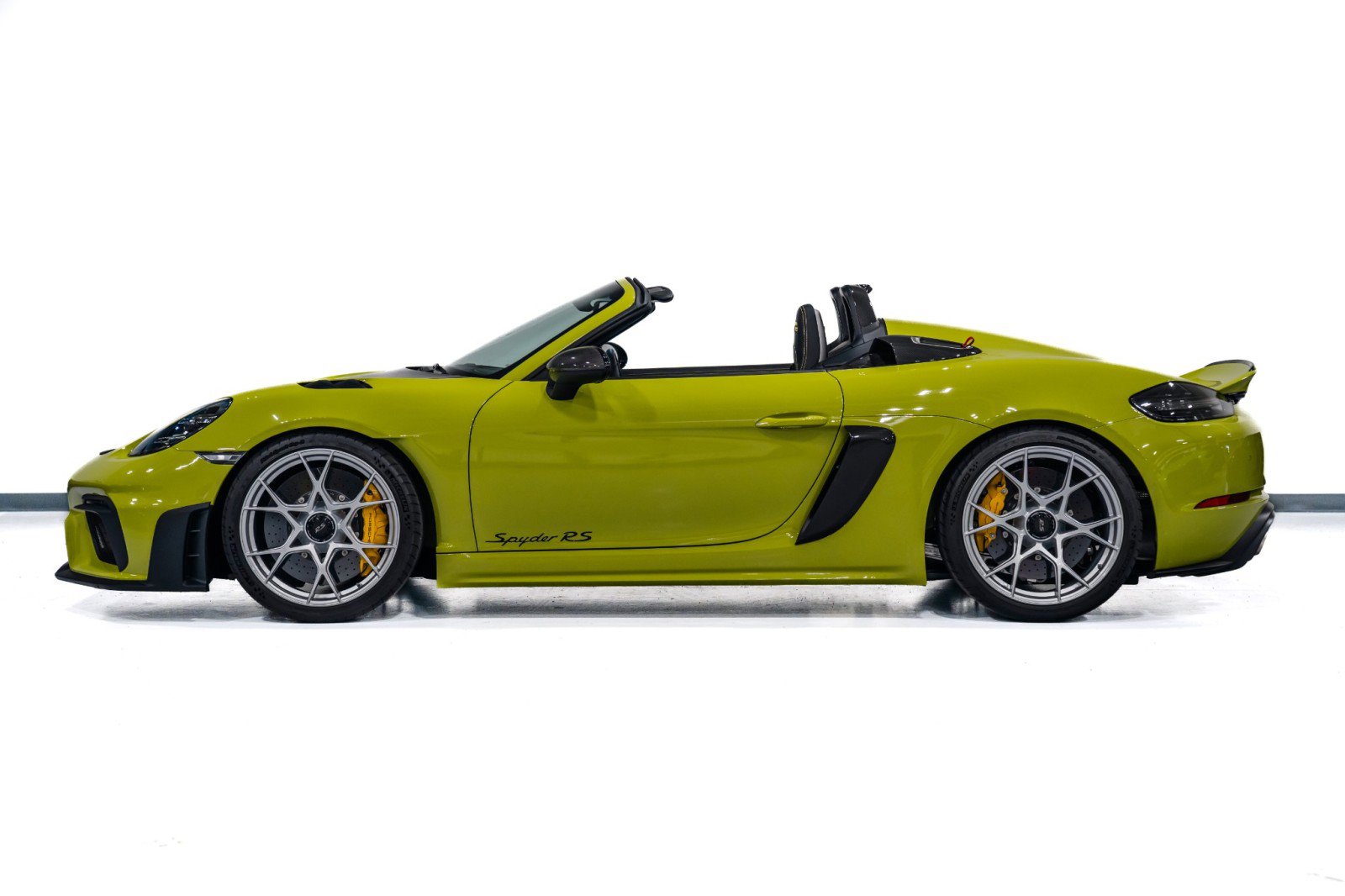 Used 2025 Porsche 718 Boxster Spyder RS image 5