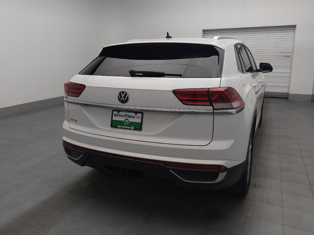 Used 2023 Volkswagen Atlas Cross Sport SE FWD image 7