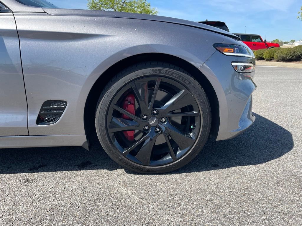 Used 2023 Genesis G70 3.3T w/ Sport Prestige Package image 31