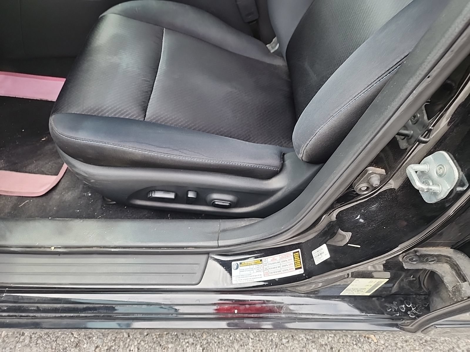 Used 2017 Nissan Altima 2.5 SR w/ Midnight Edition Package FWD image 10