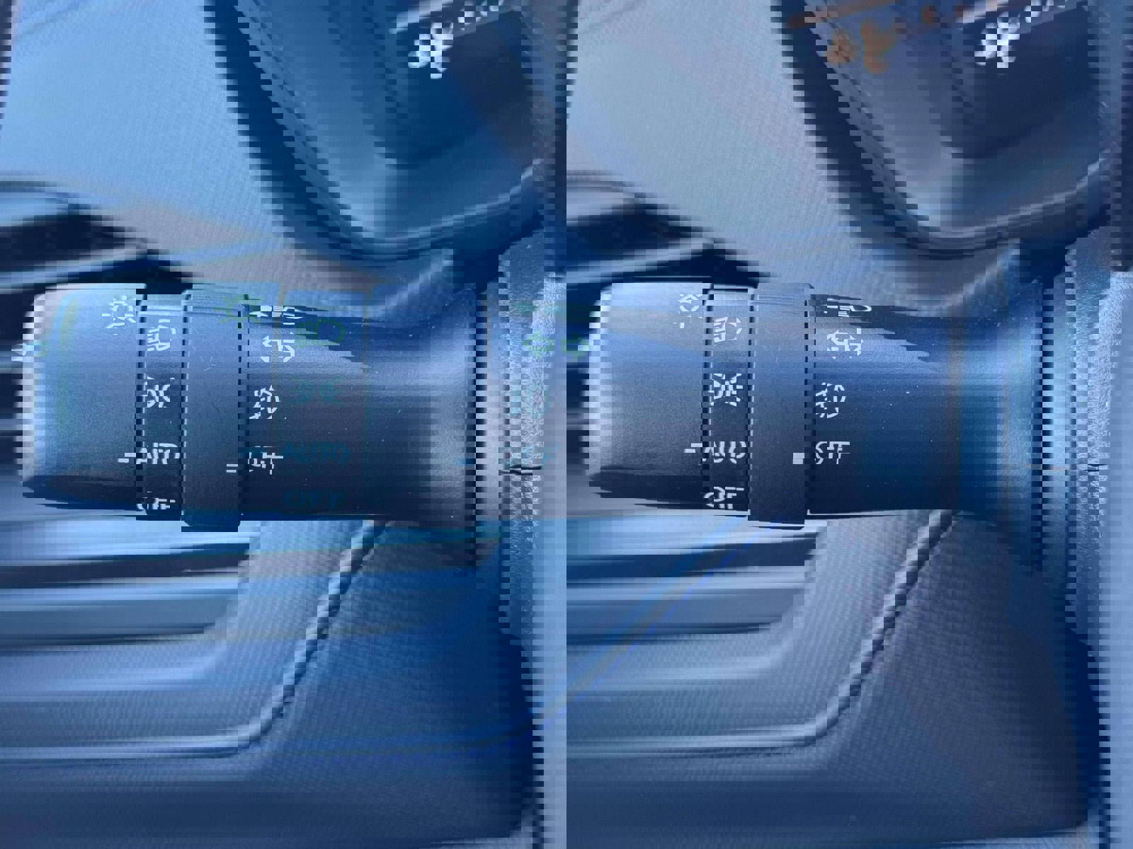 Certified 2025 Subaru Forester Premium w/ Protection Package (1PH) image 17