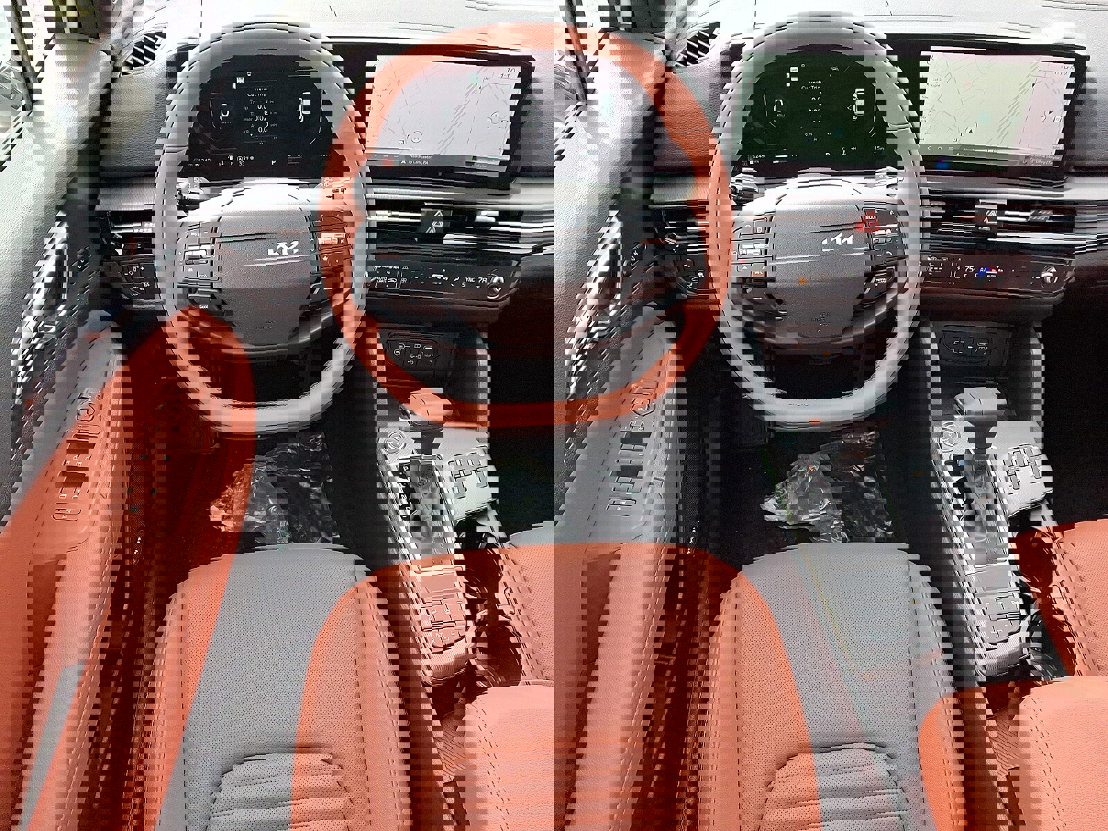 New 2026 Kia Sportage SX image 7