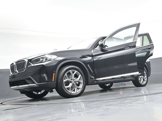 Used 2024 BMW X3 xDrive30i w/ Convenience Package AWD/4WD image 42