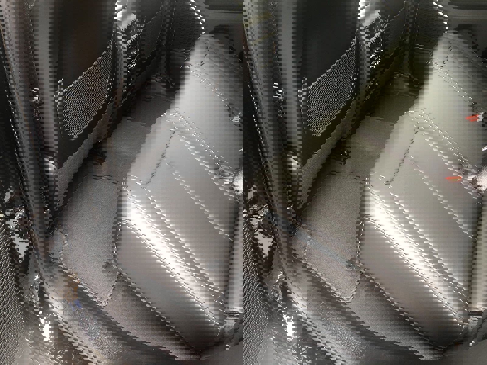 New 2023 Jeep Grand Cherokee 4WD 4xe image 17