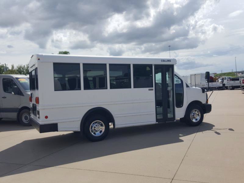 Used 2011 Chevrolet Express 3500 w/ School Bus Package RWD image 6