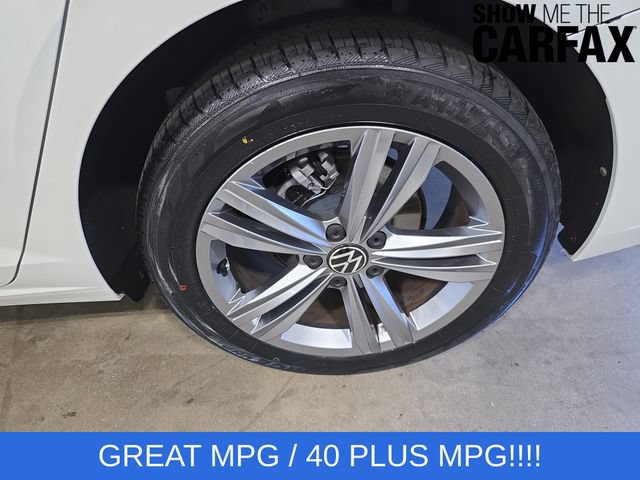 Used 2024 Volkswagen Jetta SE FWD image 24