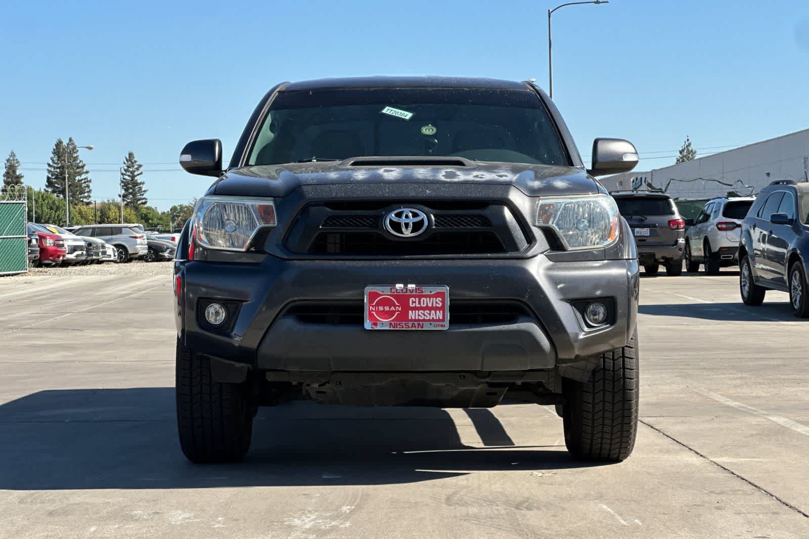 Used 2015 Toyota Tacoma PreRunner w/ TRD Sport Package RWD image 11