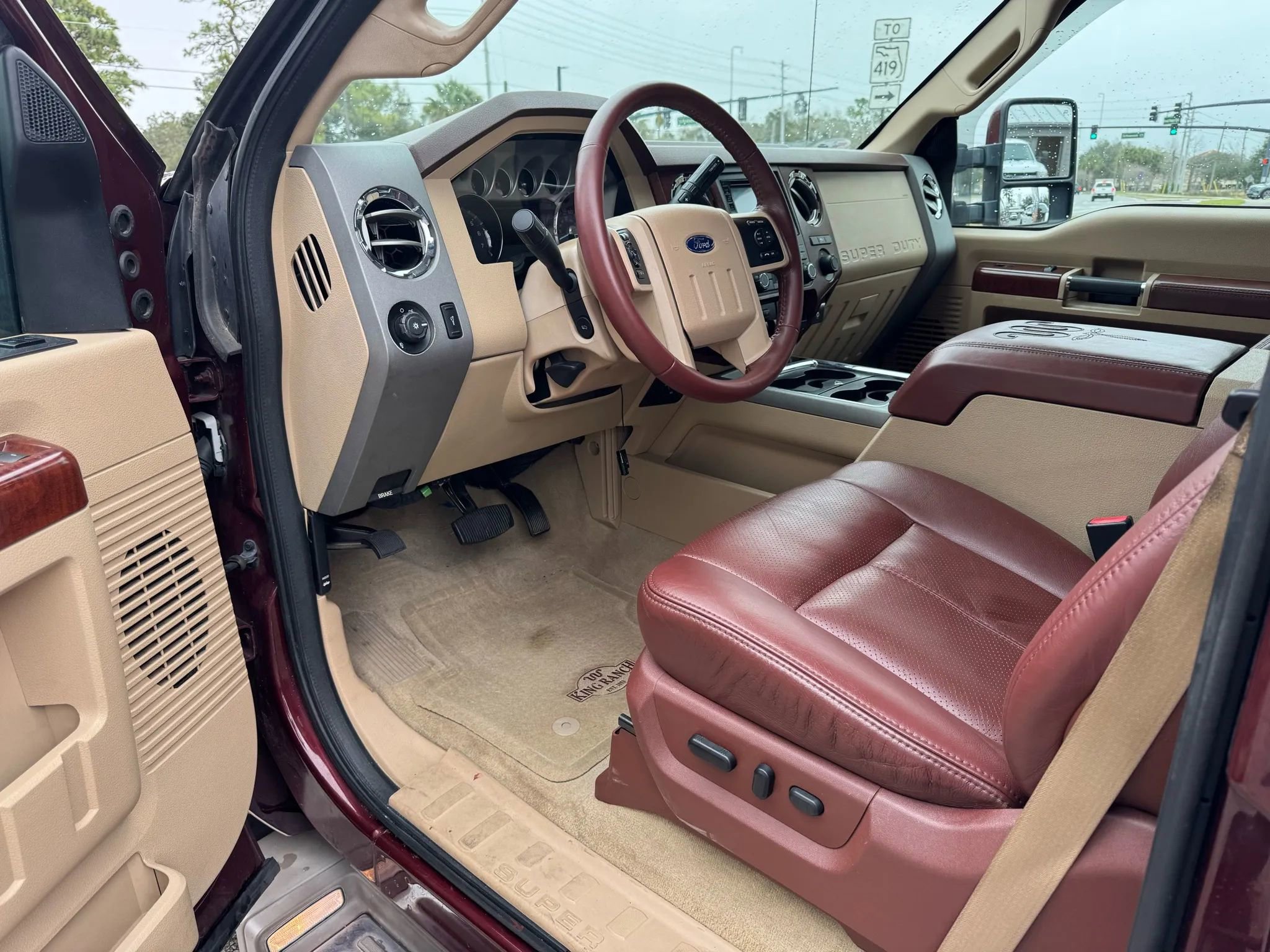 Used 2012 Ford F250 King Ranch image 9