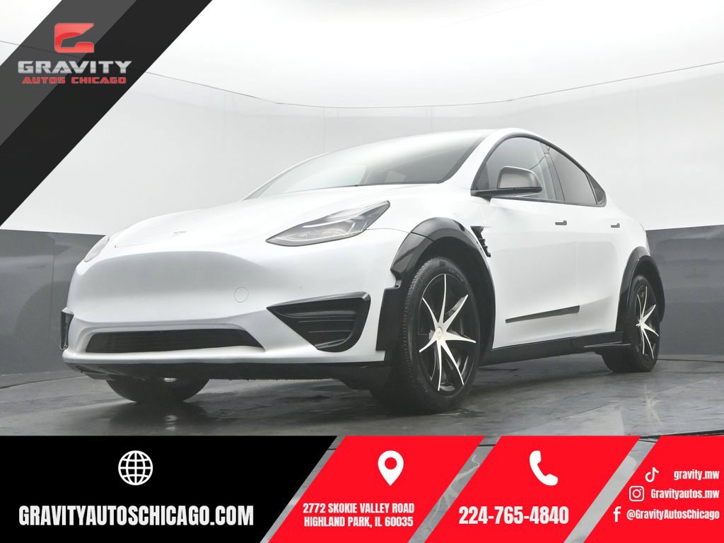 Used 2023 Tesla Model Y Long Range AWD/4WD image 1