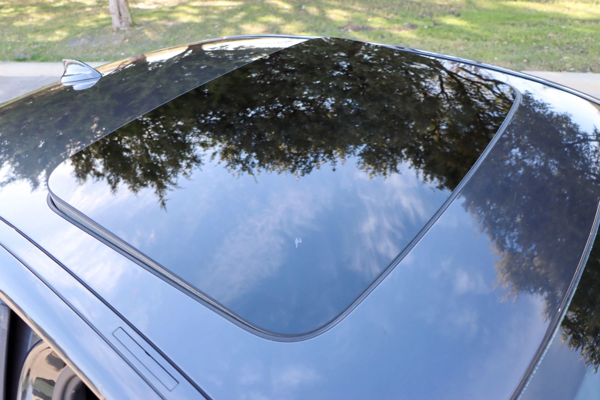 Used 2018 BMW 530i xDrive image 9