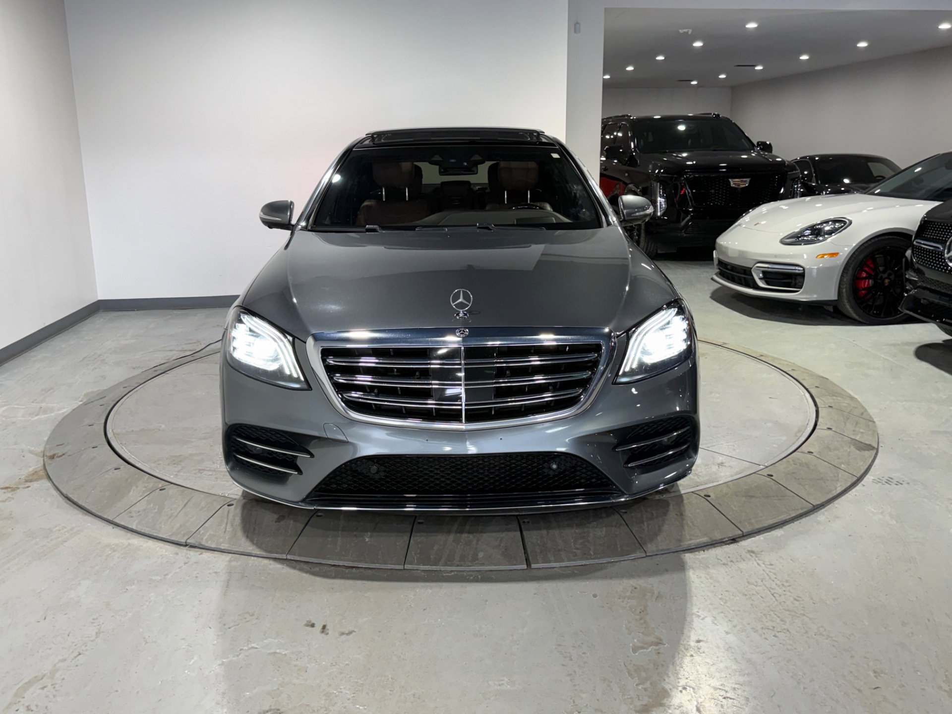 Used 2018 Mercedes-Benz S 450 S 450 4MATIC w/ AMG Line Exterior image 17