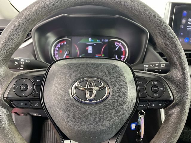 Used 2023 Toyota RAV4 LE AWD/4WD image 14