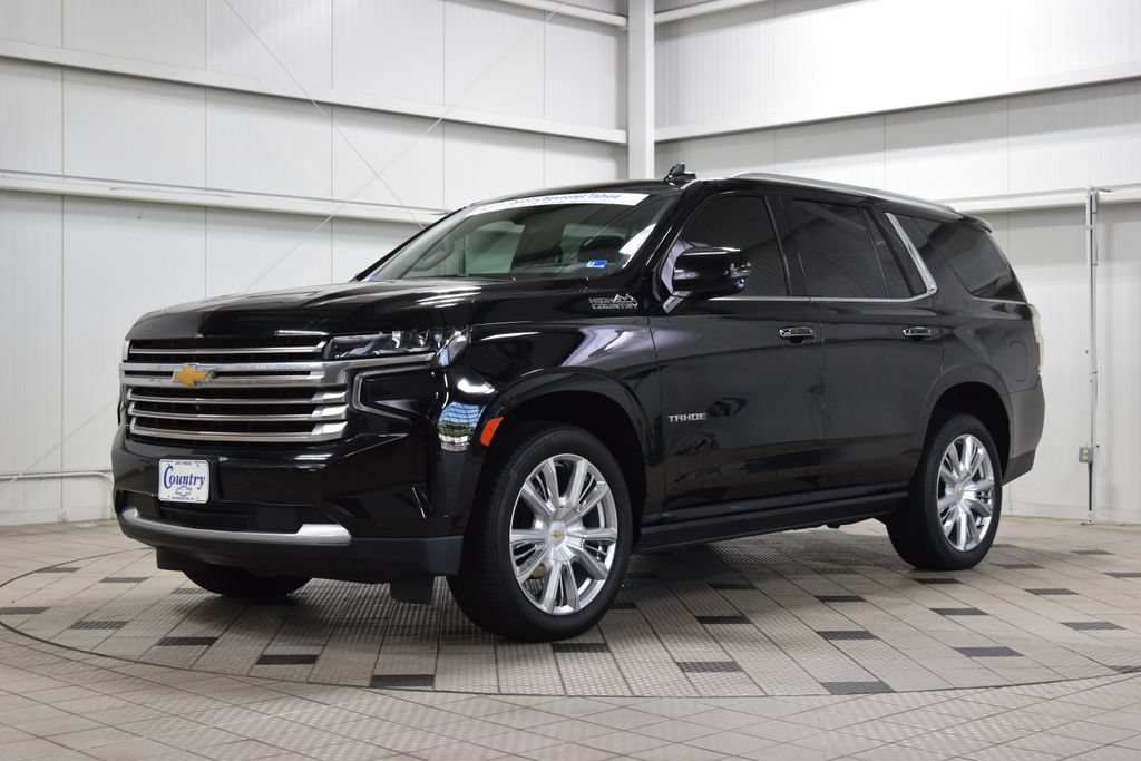Used 2022 Chevrolet Tahoe High Country AWD/4WD image 3