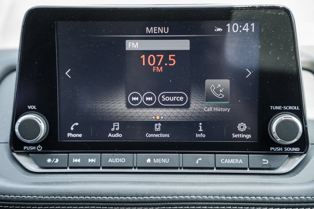 Used 2022 Nissan Rogue SV AWD/4WD image 20