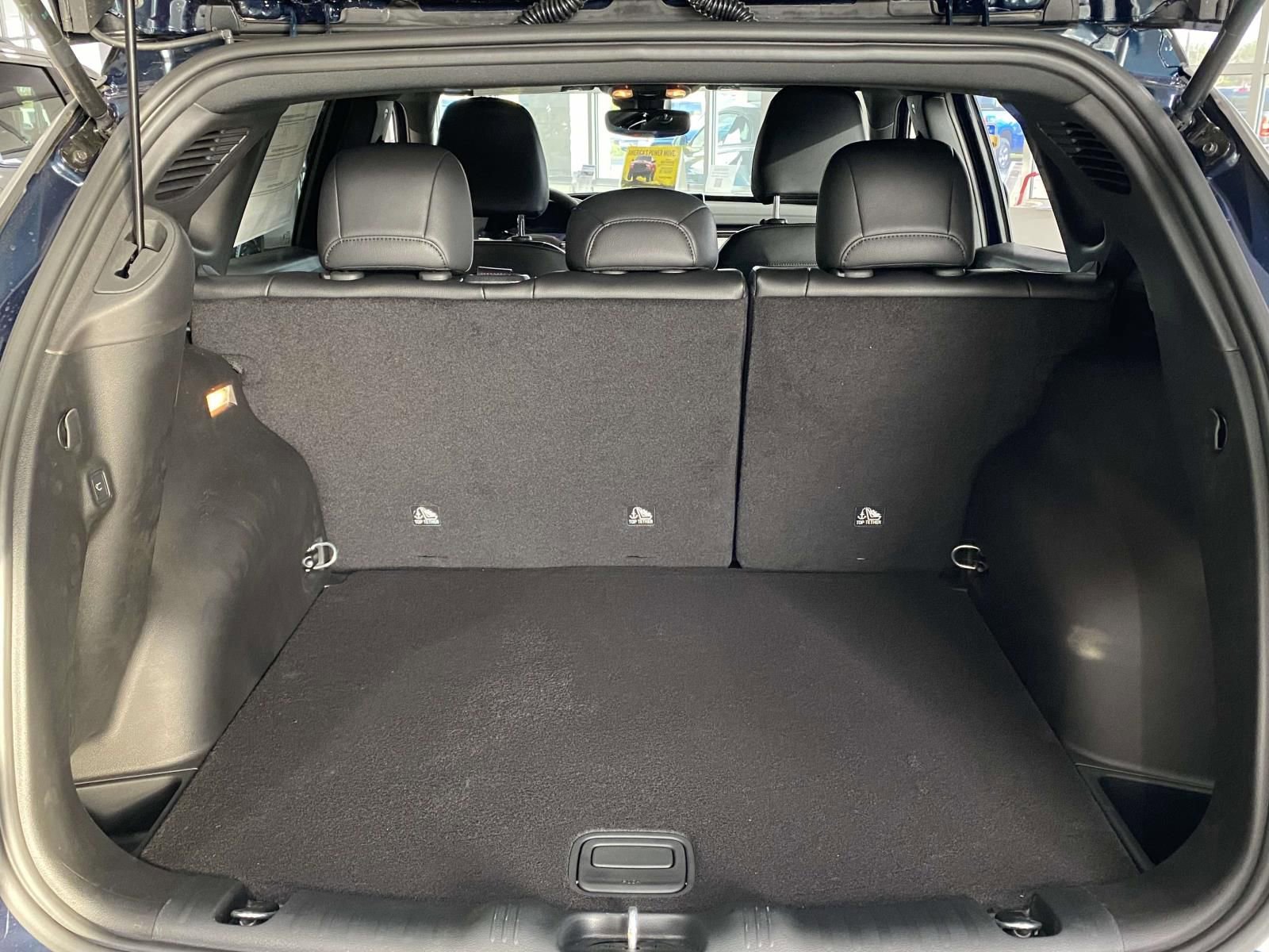 New 2026 Jeep Compass Limited image 9