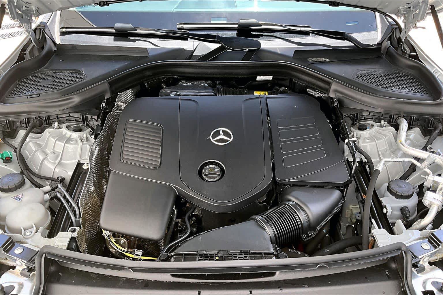 Certified 2025 Mercedes-Benz GLC 350e 4MATIC image 31
