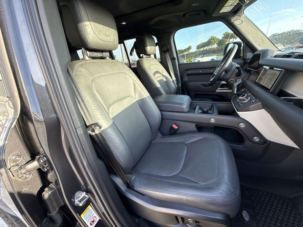 Used 2024 Land Rover Defender 110 S AWD/4WD image 16