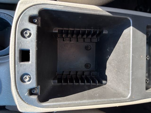 Used 2005 Jeep Liberty Sport image 23