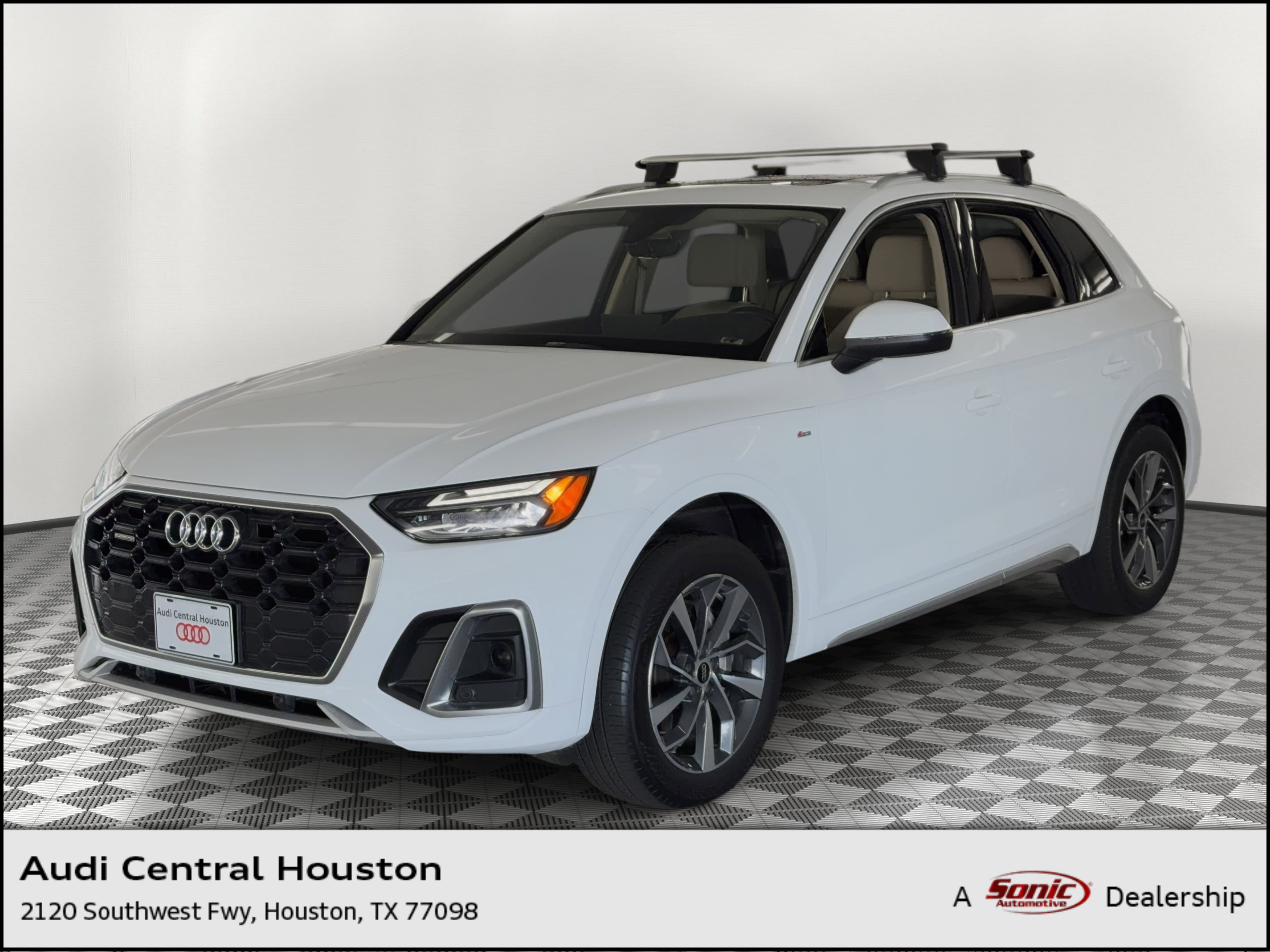 Certified 2023 Audi Q5 2.0T Premium w/ Convenience Package