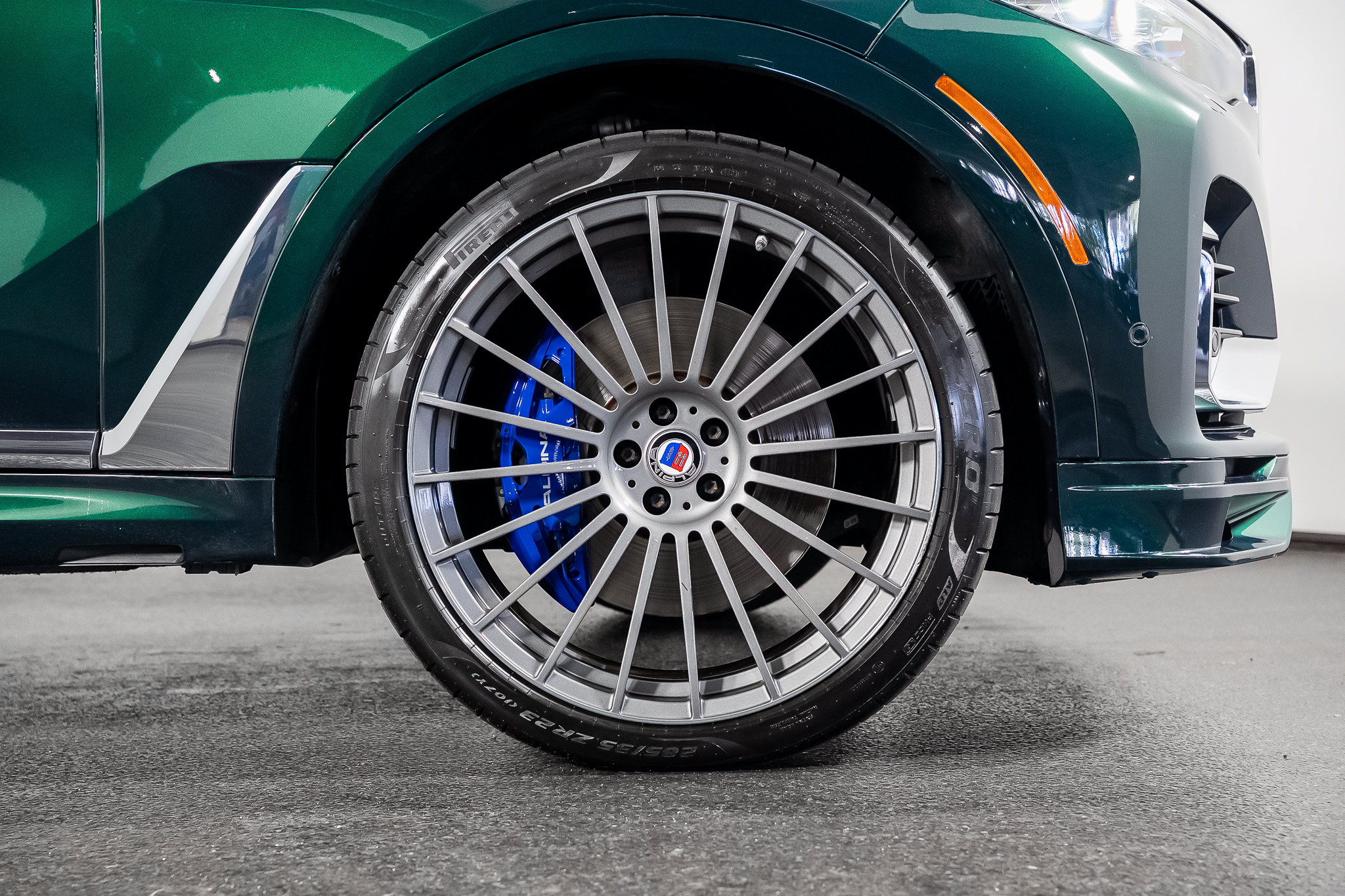 Used 2022 BMW ALPINA XB7 AWD/4WD image 37