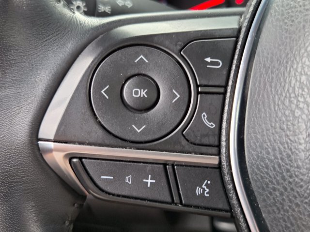 Used 2020 Toyota Camry XSE FWD image 30