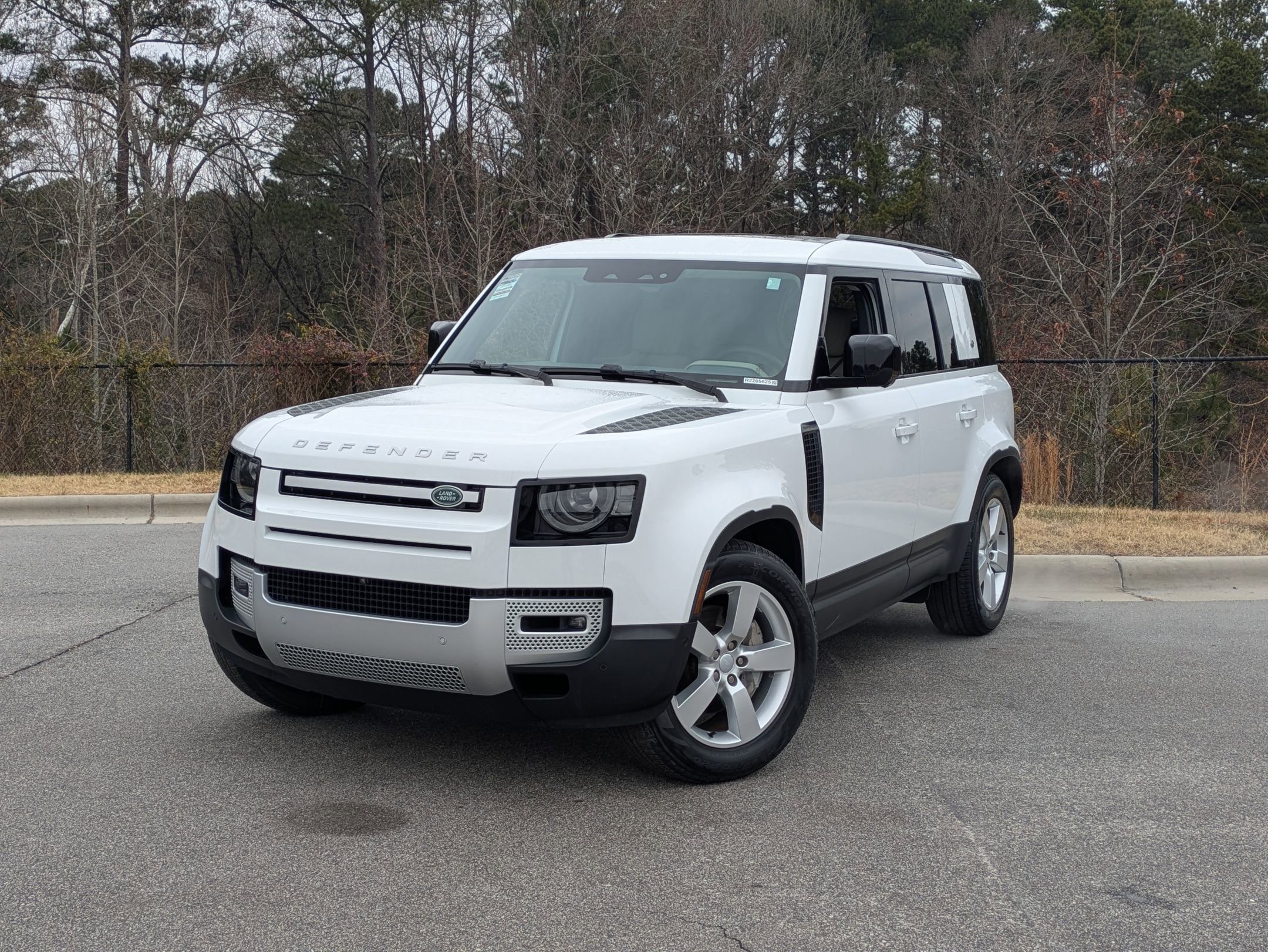Certified 2024 Land Rover Defender 110 S image 1