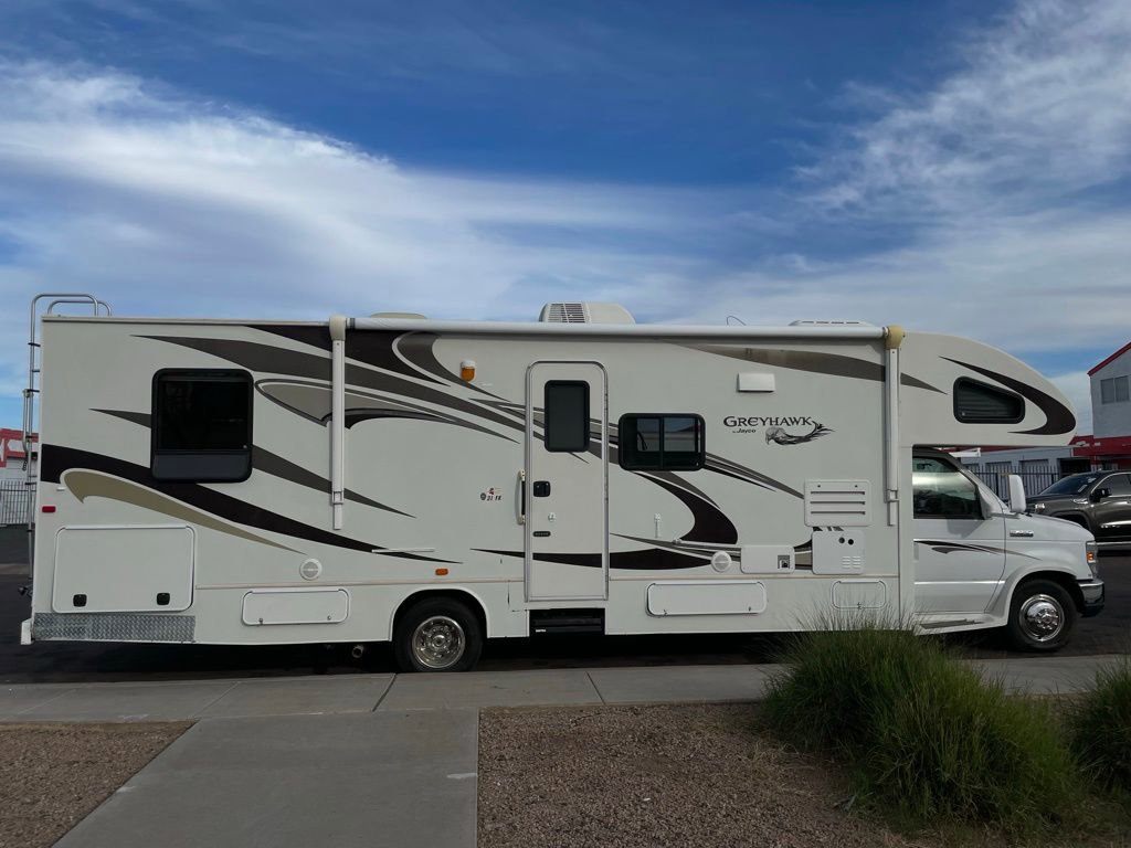 Used 2013 Ford E-450 and Econoline 450 Super Duty w/ Motorhome Prep Pkg RWD image 8