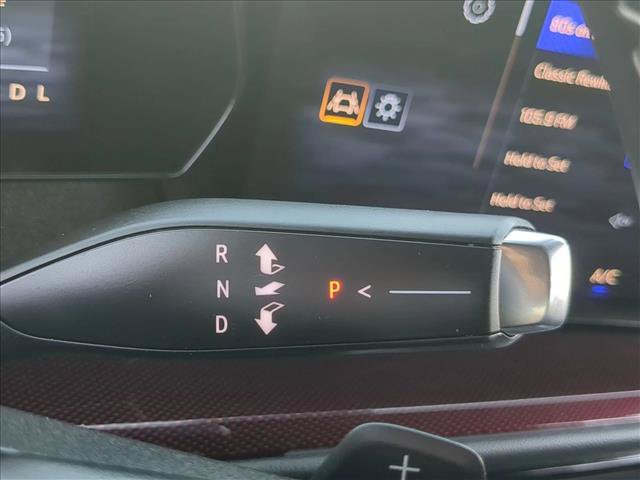 Used 2025 Chevrolet Traverse Z71 AWD/4WD image 12